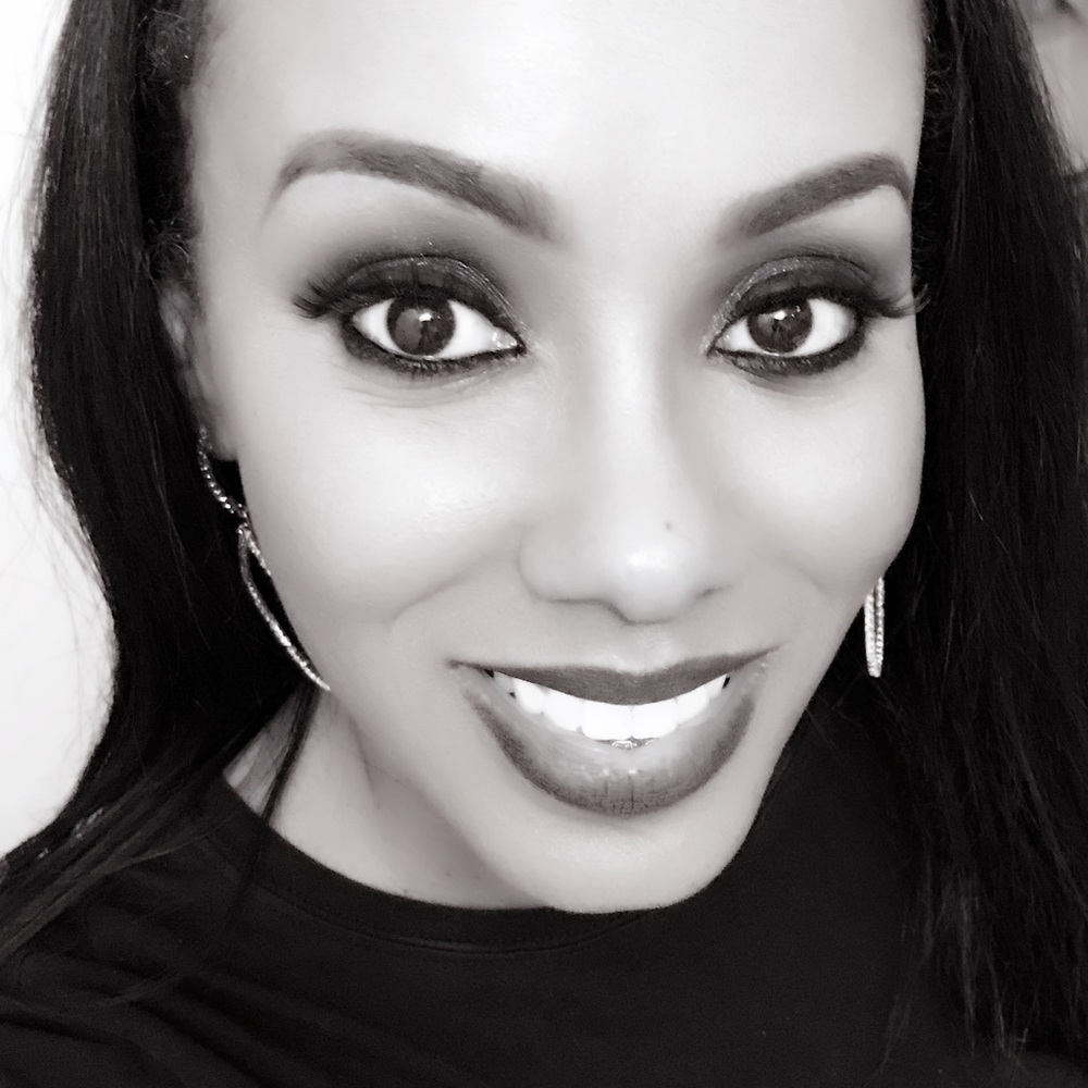 Meet your Posher, Nakisha